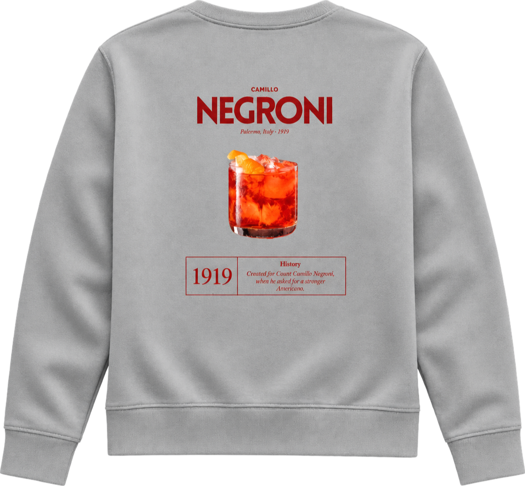 BACCONE Negroni Il Classico Premium Sweater in Grau mit rotem Negroni Cocktail Backprint, Camillo Negroni Schriftzug und historischer 1919 Grafik