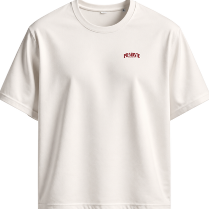 BACCONE Piemonte Circolo del Vino premium T-shirt in vintage white with minimalist burgundy red Piemonte chest logo – front view.